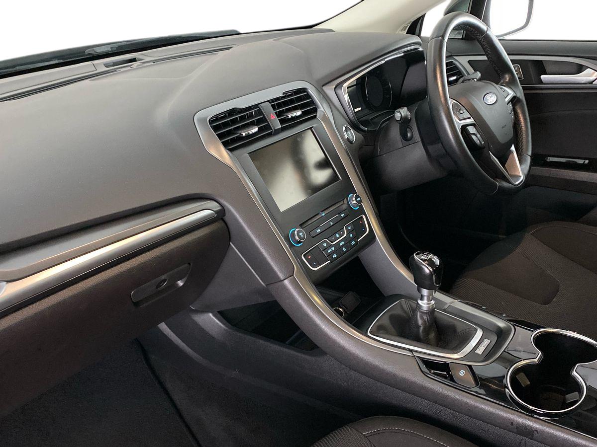 Used Ford Mondeo 2016 for sale - 76128595: Photo 14
