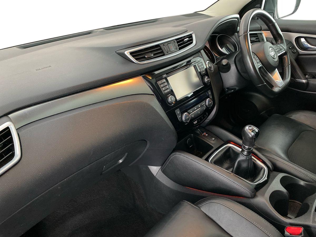 Used Nissan Qashqai 2018 for sale - 77135355: Photo 14