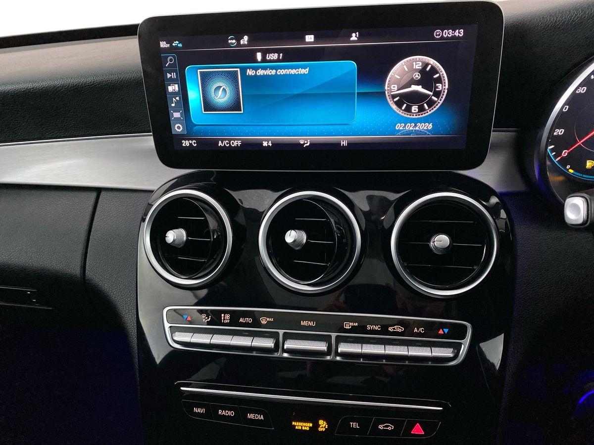 Used Mercedes-Benz C Class 2018 for sale - 77649334: Photo 10