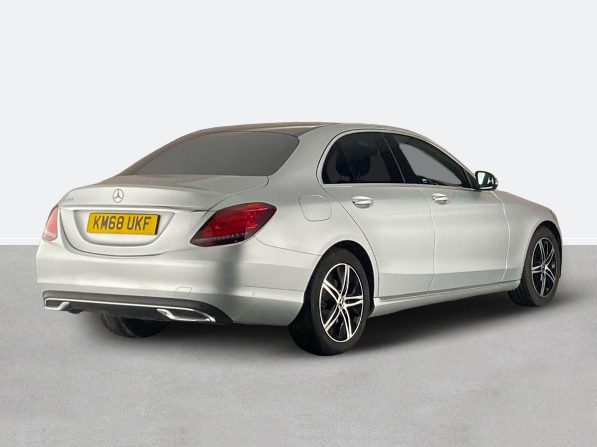 Used Mercedes-Benz C Class 2018 for sale - 77649334: Photo 3