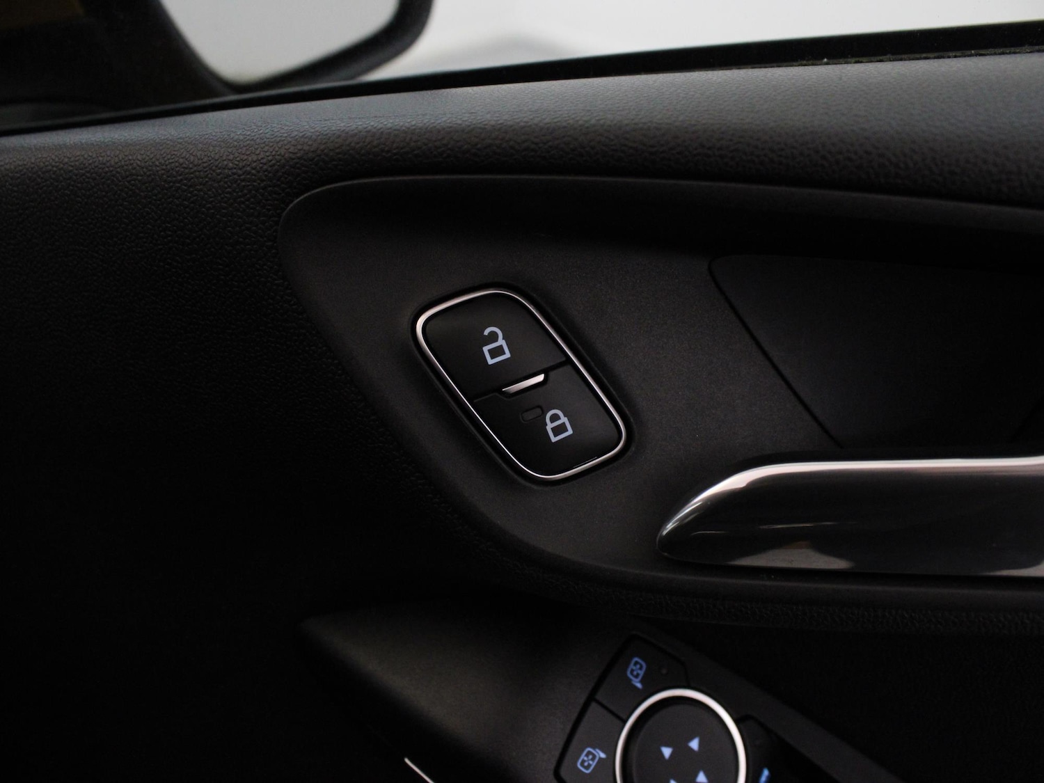 Used Ford Fiesta 2018 for sale - 77000761: Photo 32