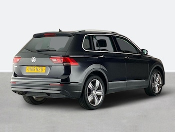 Used Volkswagen Tiguan 2019 for sale - 78826819: Photo