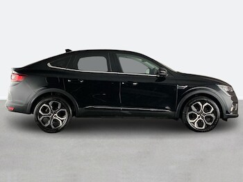 Used Renault Arkana 2022 for sale - 78210901: Photo