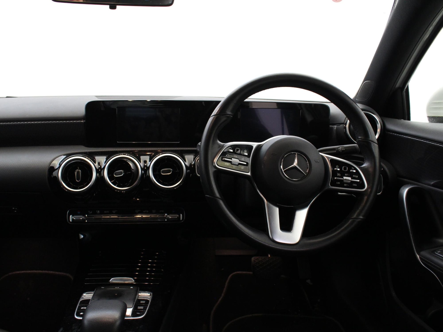 Used Mercedes-Benz A-Class 2019 for sale - 77742239: Photo 13