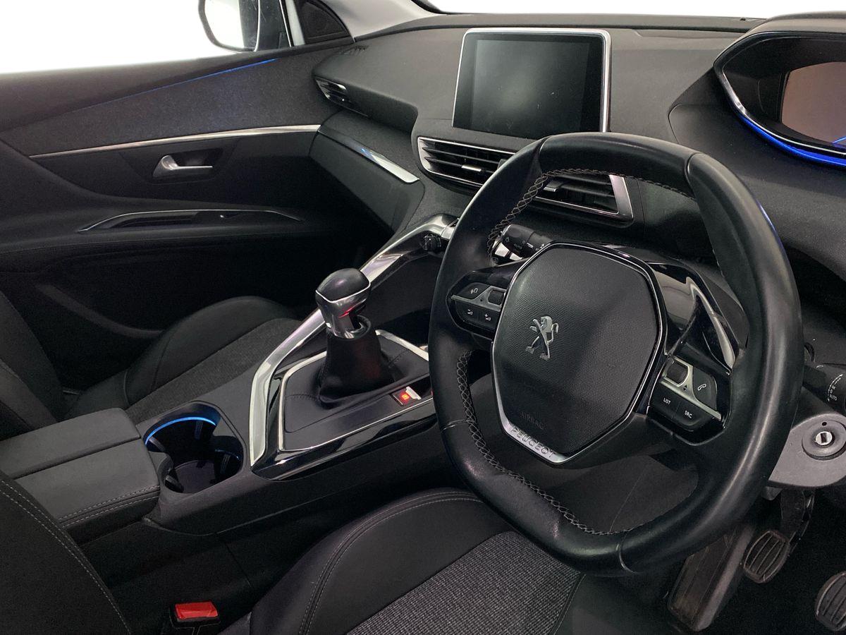 Used Peugeot 3008 2020 for sale - 77135331: Photo 12