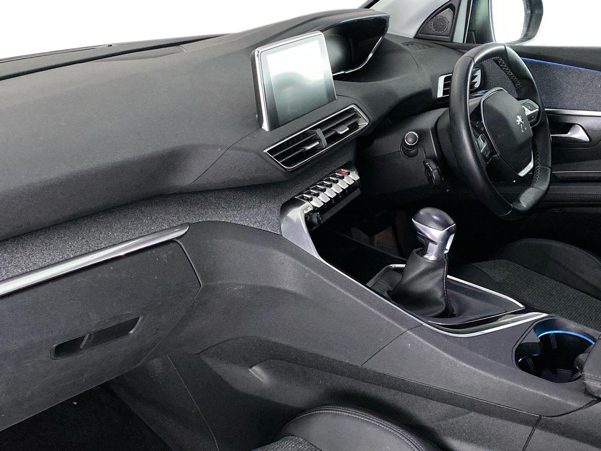 Used Peugeot 3008 2020 for sale - 77135331: Photo 14