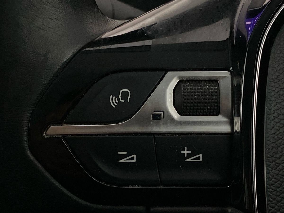 Used Peugeot 3008 2020 for sale - 77135331: Photo 23