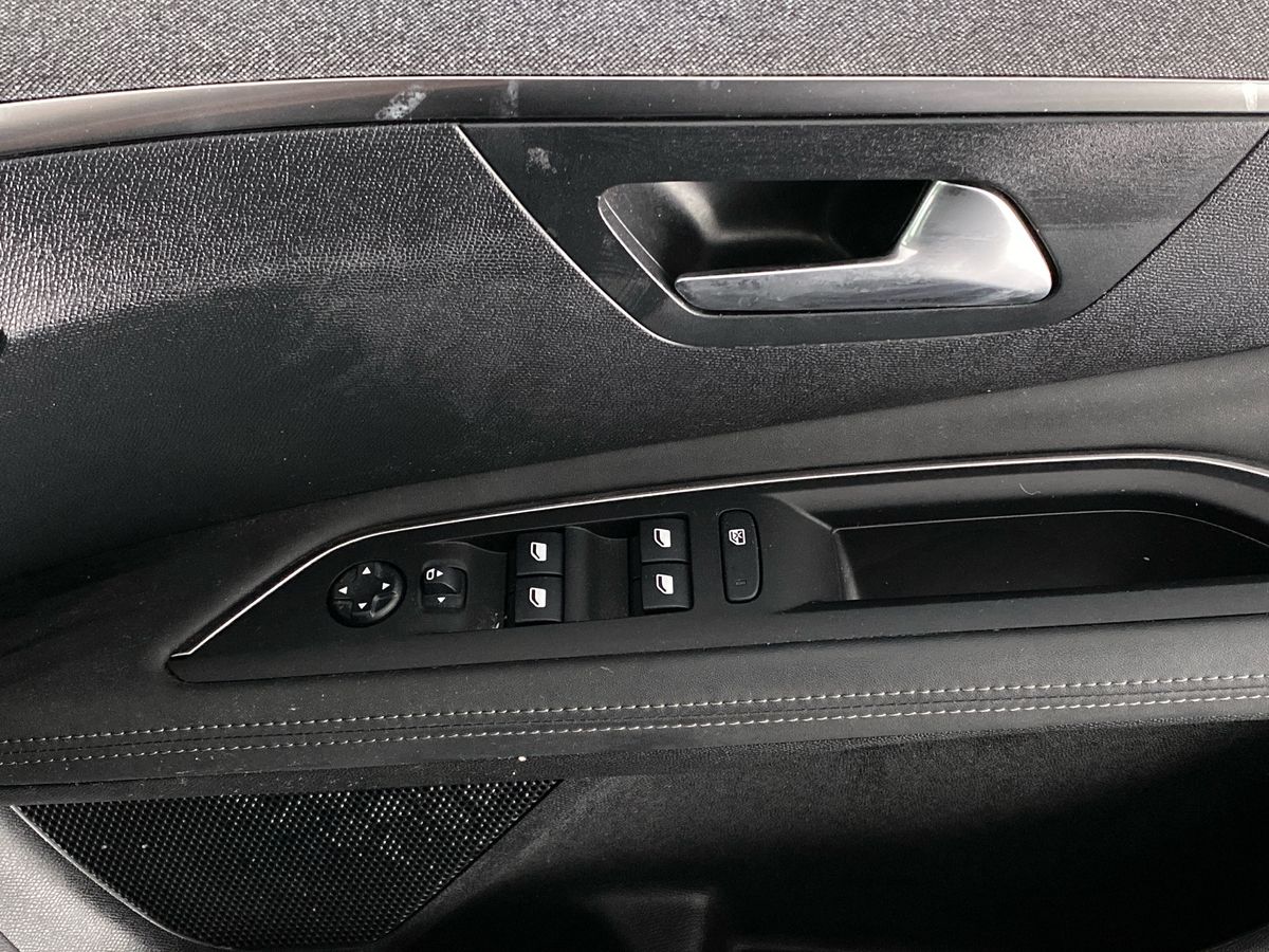 Used Peugeot 3008 2020 for sale - 77135331: Photo 26