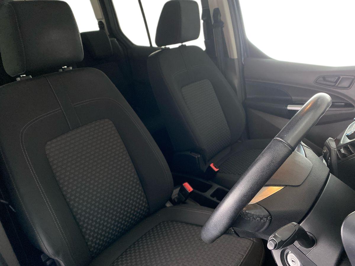 Used Ford Grand Tourneo Connect 2021 for sale - 76515800: Photo 13