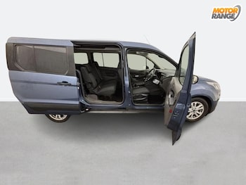 Used Ford Grand Tourneo Connect 2021 for sale - 76515800: Photo