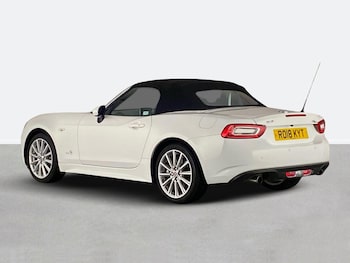 Used Fiat 124 Spider 2018 for sale - 75651152: Photo