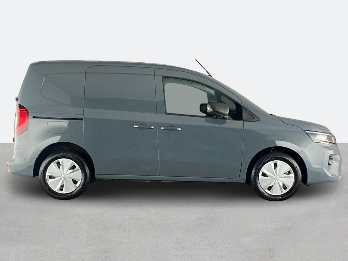 Used Nissan Other 2023 for sale - 77000728: Photo 2