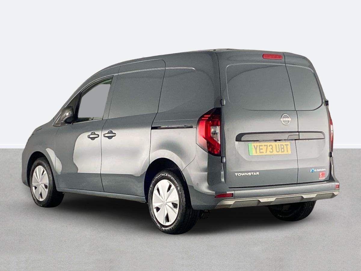 Used Nissan Other 2023 for sale - 77000728: Photo 5