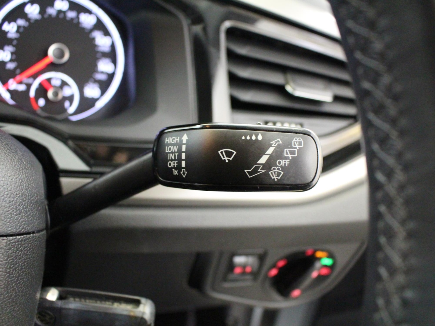 Used Volkswagen Polo 2020 for sale - 77415135: Photo 26