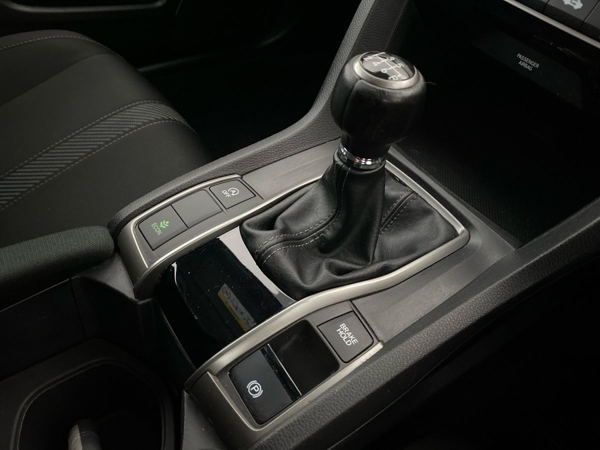 Used Honda Civic 2018 for sale - 77812596: Photo 16