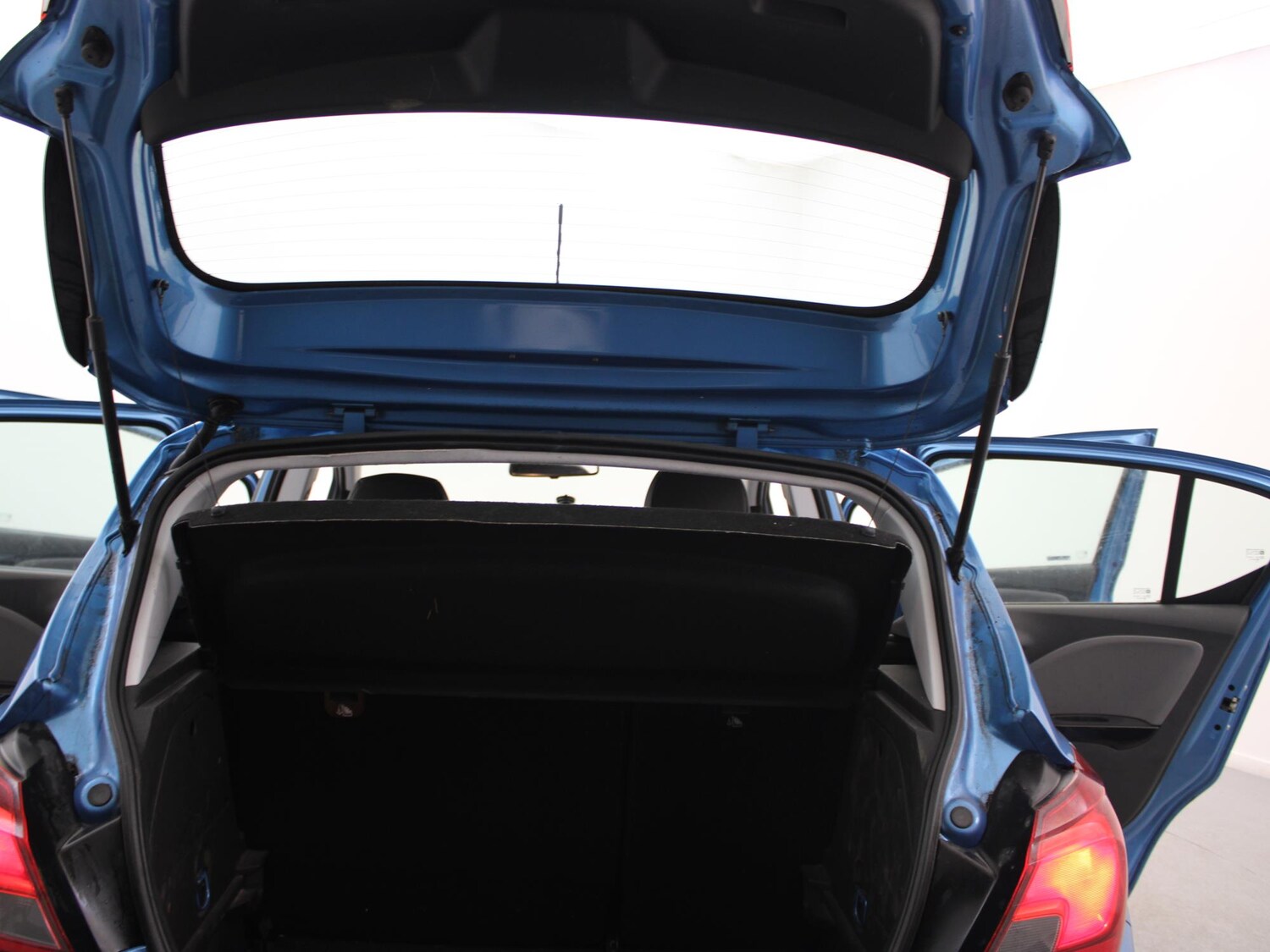 Used Vauxhall Corsa 2017 for sale - 78065178: Photo 25