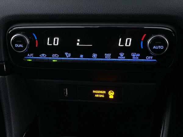Used Toyota Yaris 2022 for sale - 75454012: Photo 21