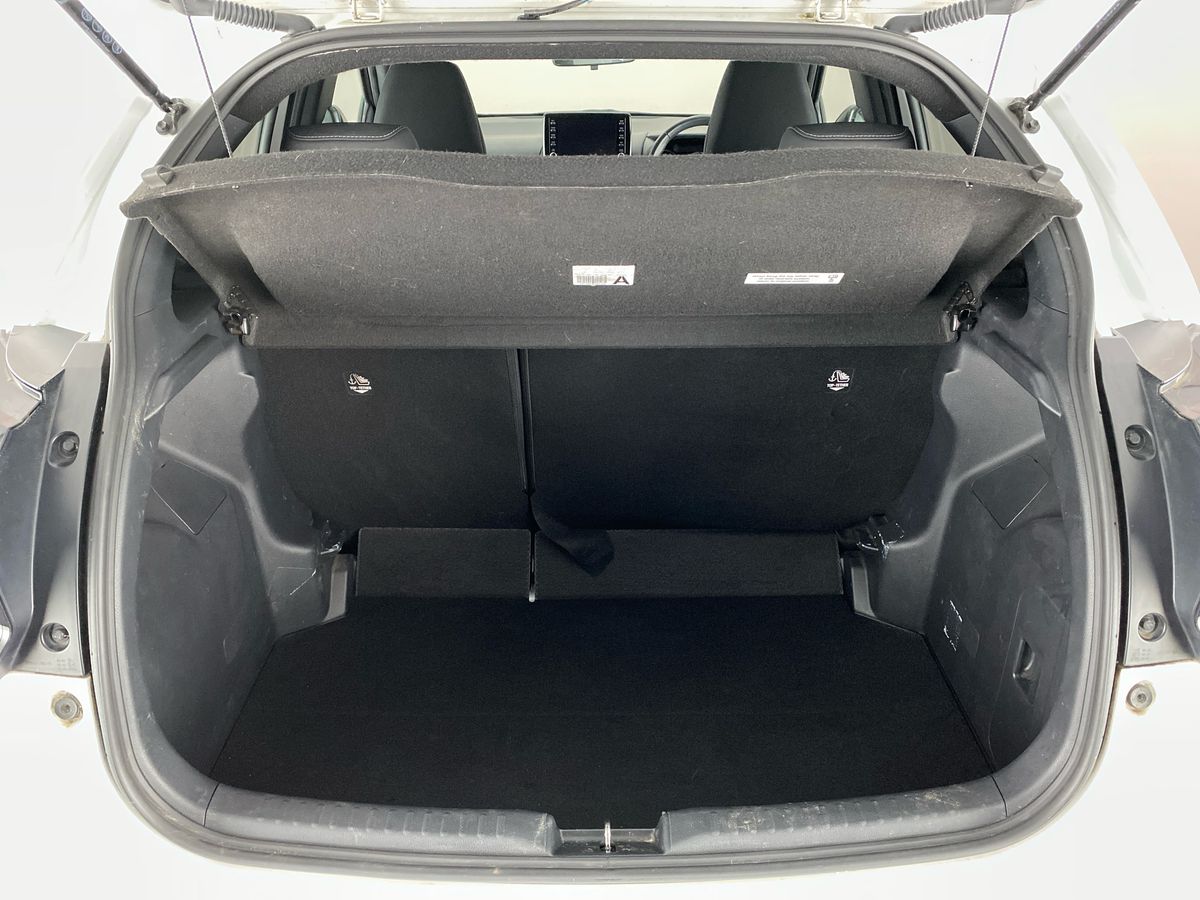 Used Toyota Yaris 2022 for sale - 75454012: Photo 26