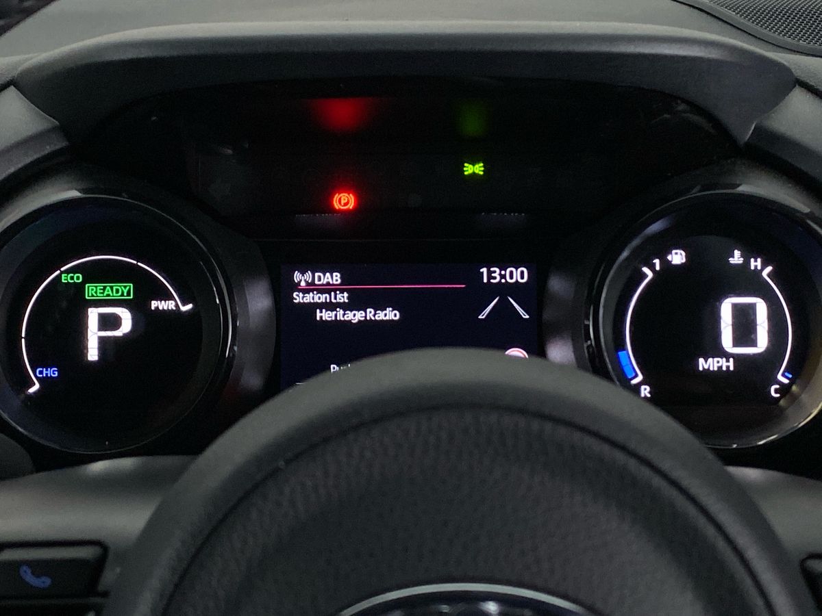 Used Toyota Yaris 2022 for sale - 75454012: Photo 34