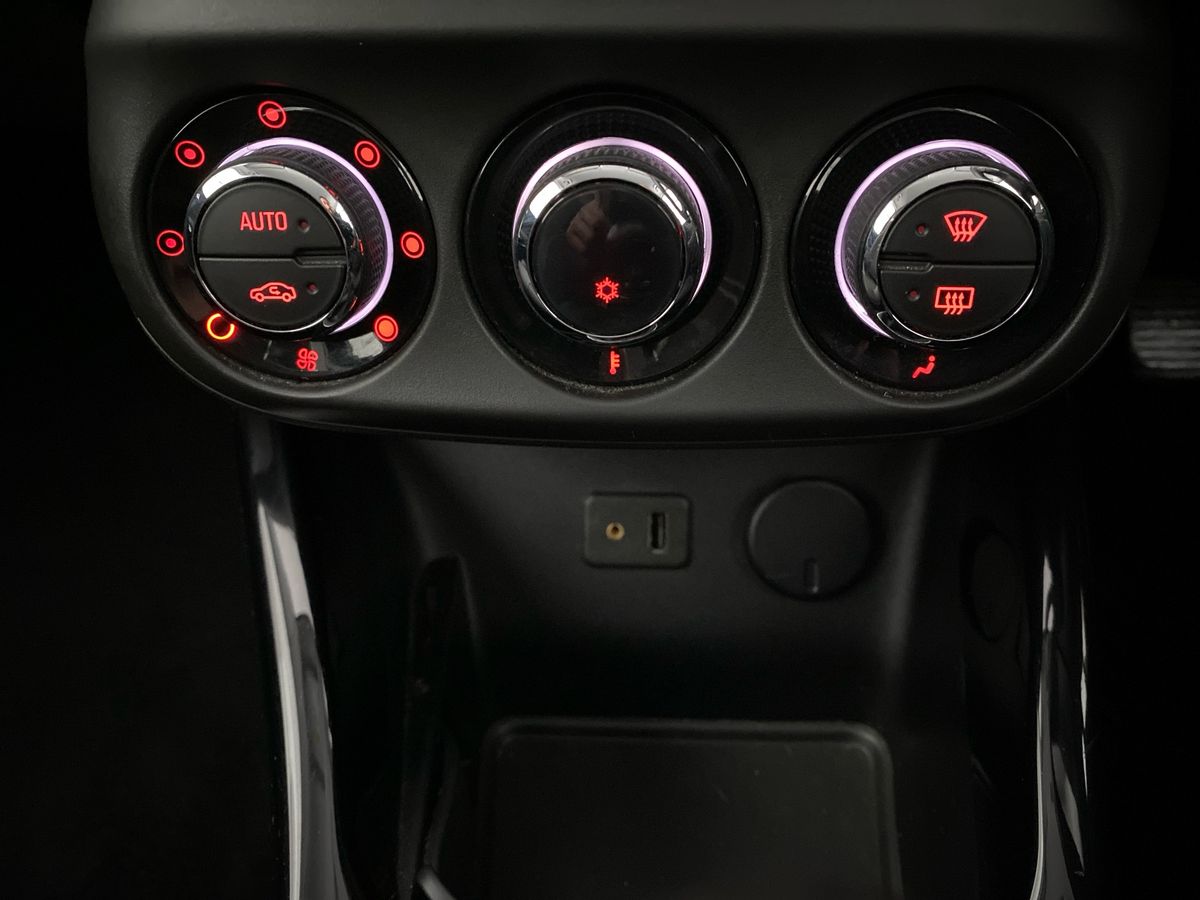 Used Vauxhall ADAM 2015 for sale - 78024802: Photo 18