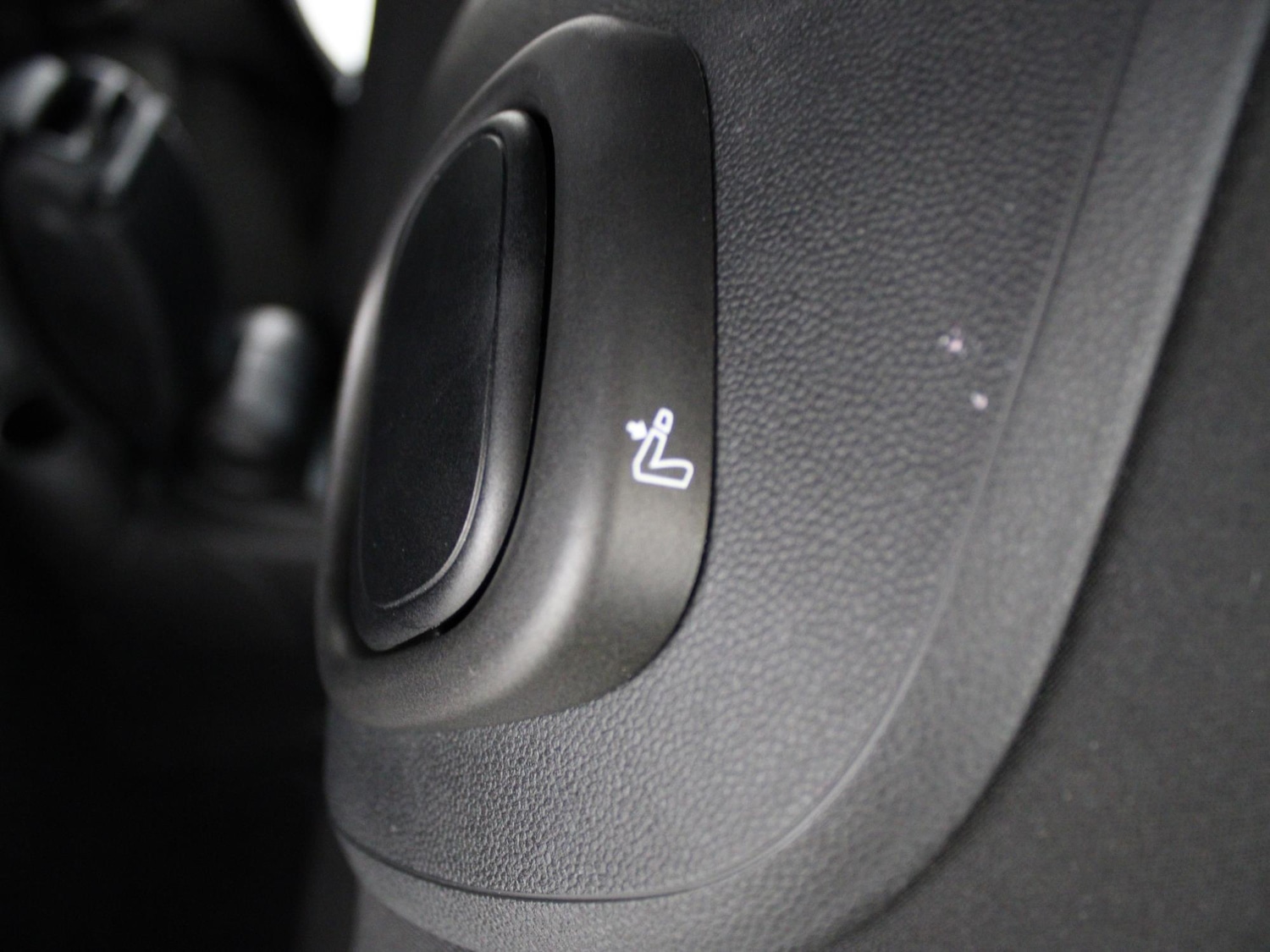 Used MINI Hatch 2019 for sale - 76636987: Photo 16