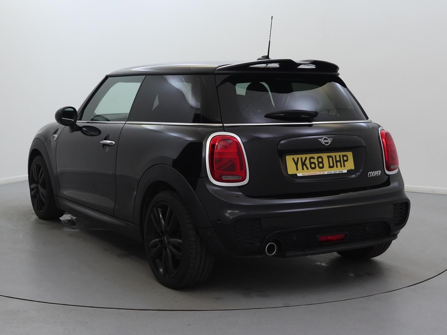 Used MINI Hatch 2019 for sale - 76636987: Photo 7