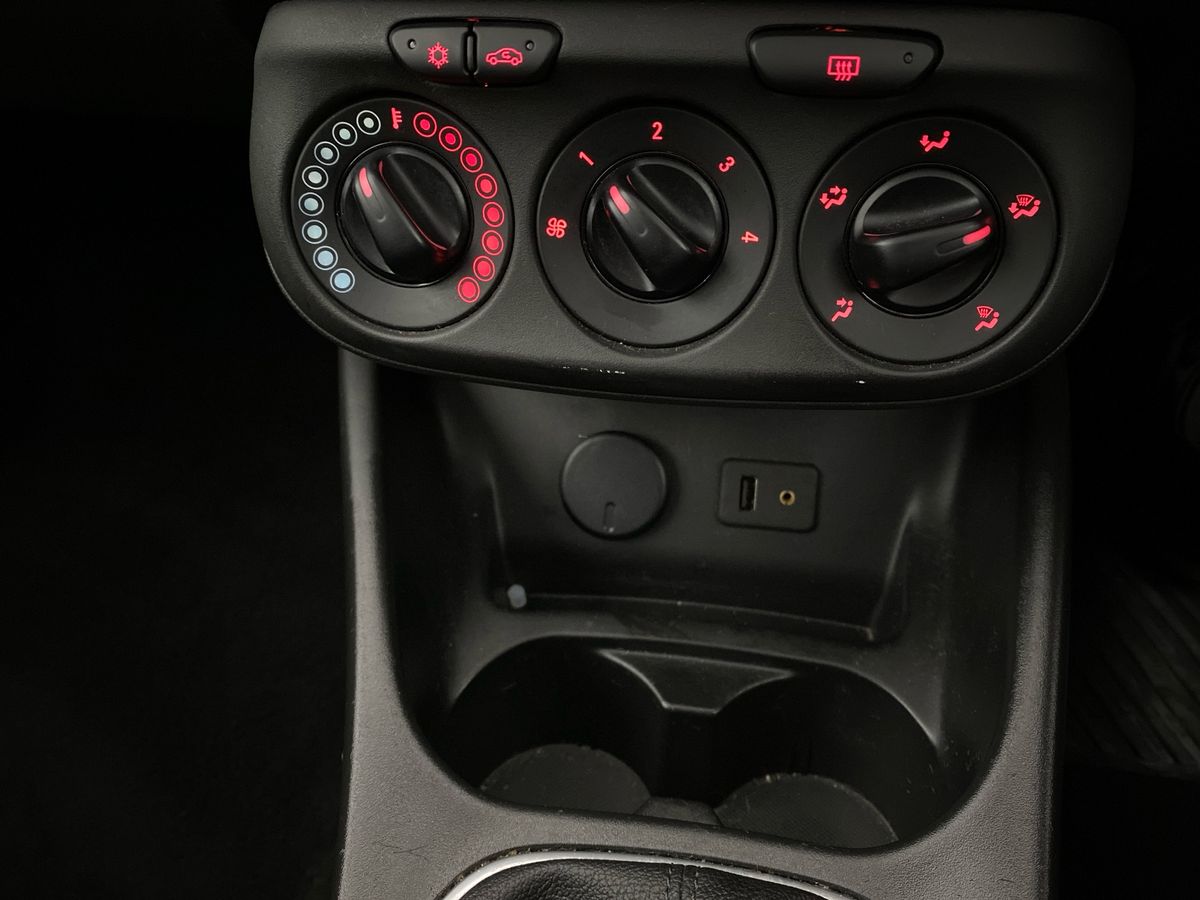 Used Vauxhall Corsa 2015 for sale - 77973413: Photo 18