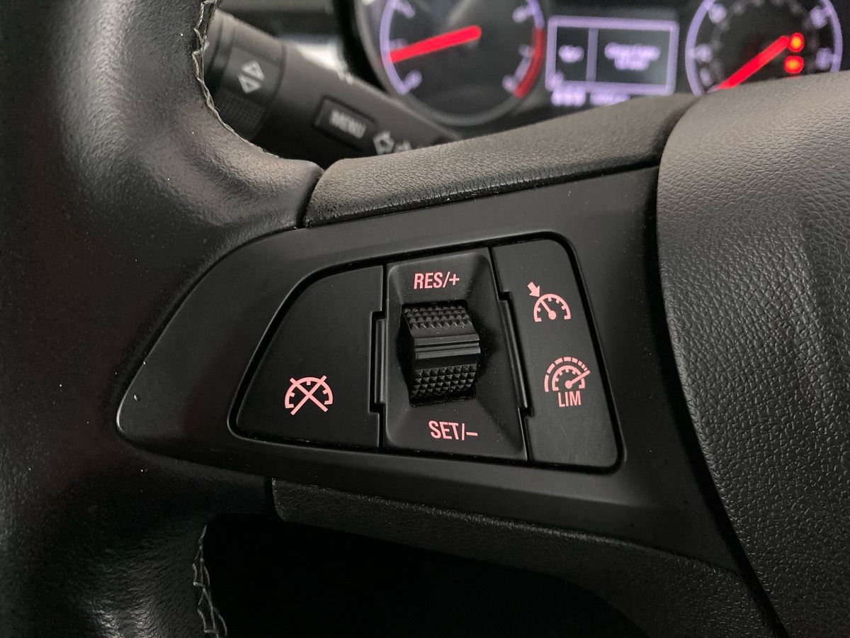 Used Vauxhall Corsa 2015 for sale - 77973413: Photo 19