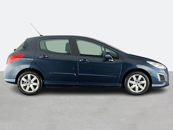 Used Peugeot 308 2013 for sale - 75524869: Photo