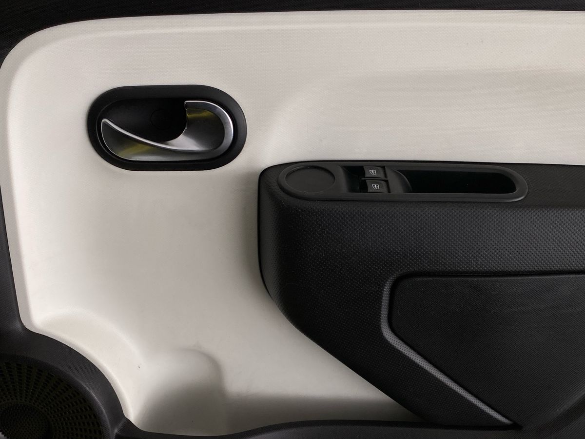 Used Renault Twingo 2015 for sale - 77561246: Photo 22