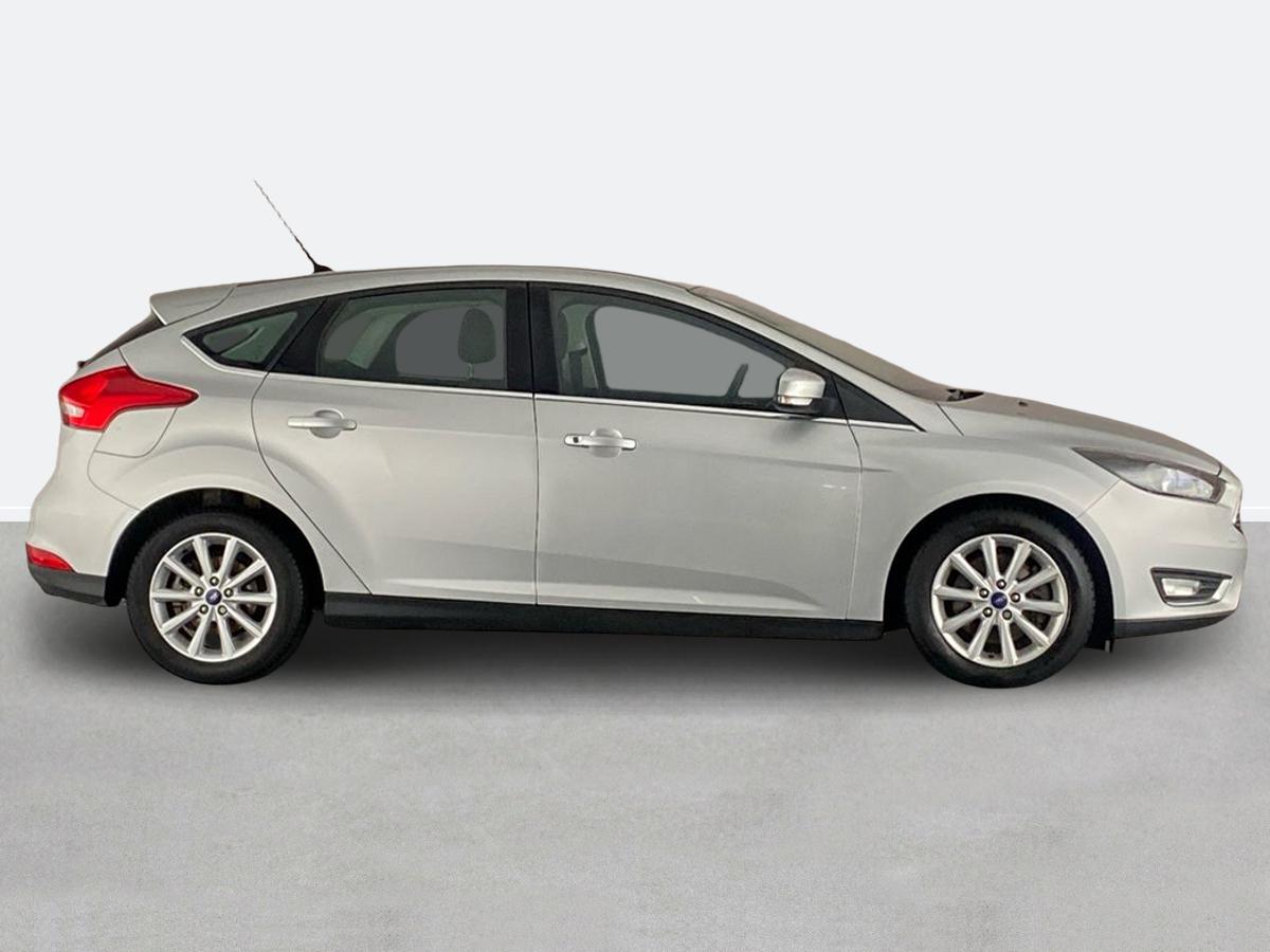 Used Ford Focus 2016 for sale - 77374252: Photo 2
