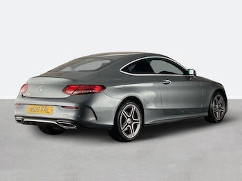 Used Mercedes-Benz C Class 2019 for sale - 79446356: Photo