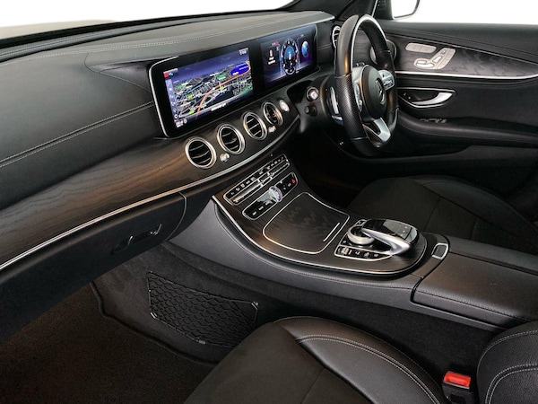 Used Mercedes-Benz E Class 2020 for sale - 76330749: Photo 14