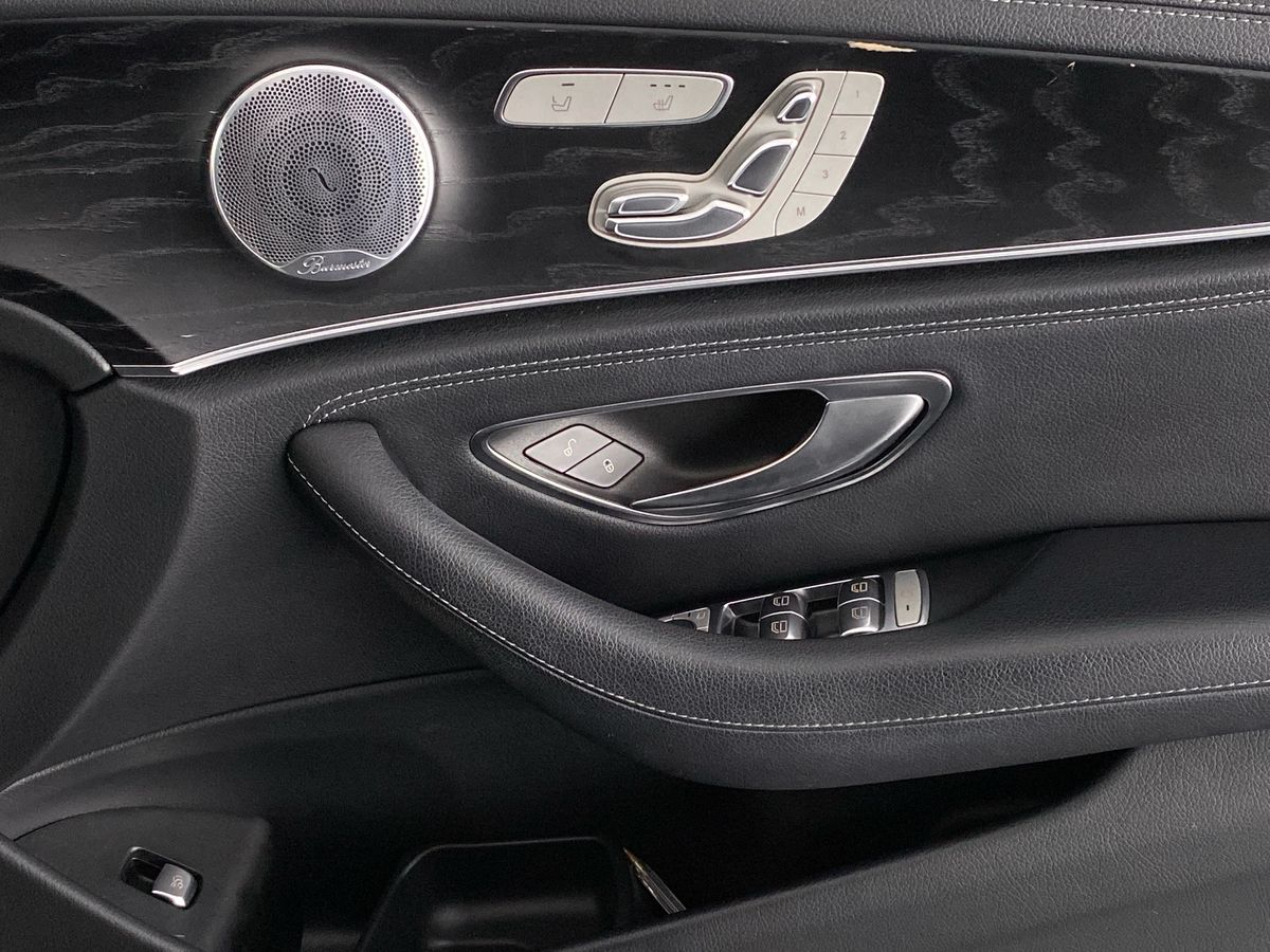 Used Mercedes-Benz E Class 2020 for sale - 76330749: Photo 27