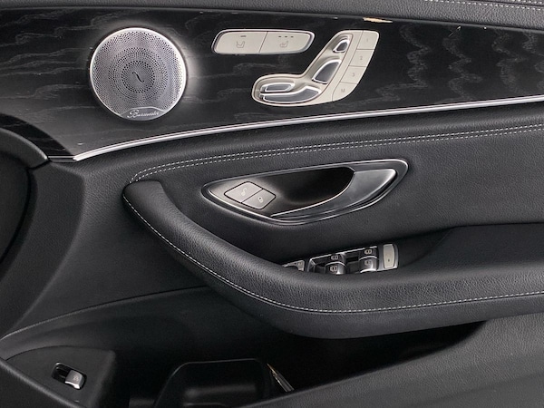 Used Mercedes-Benz E Class 2020 for sale - 76330749: Photo 27