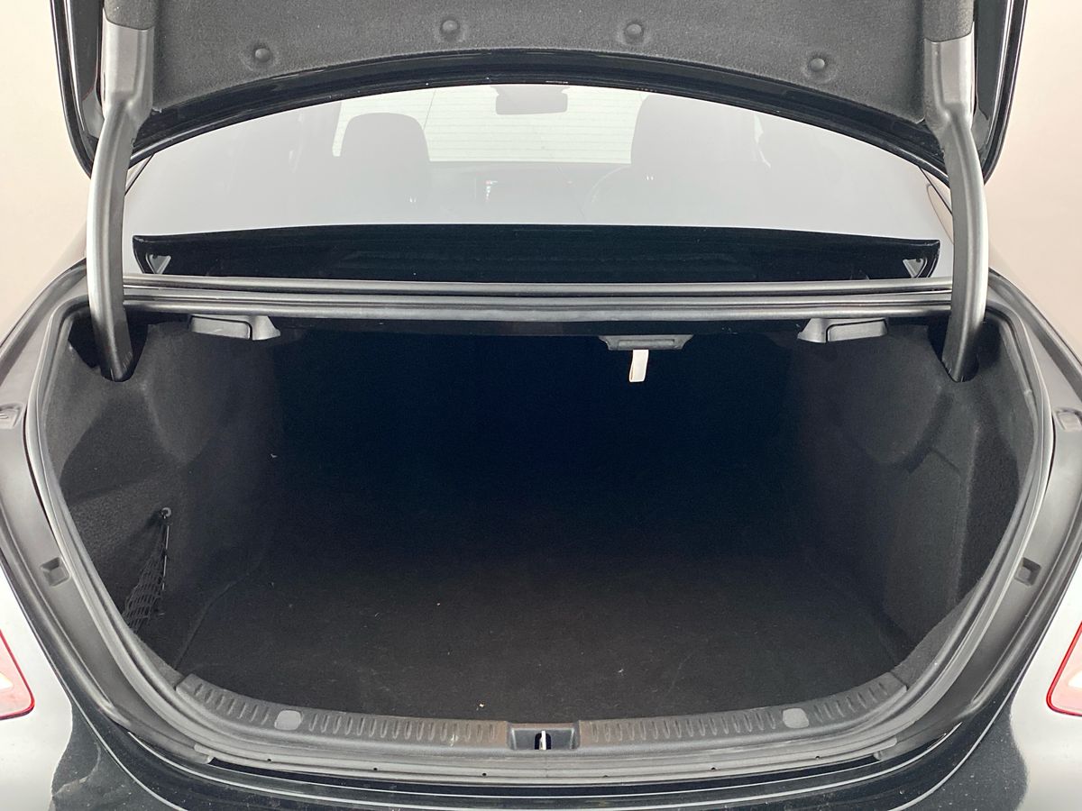 Used Mercedes-Benz E Class 2020 for sale - 76330749: Photo 29