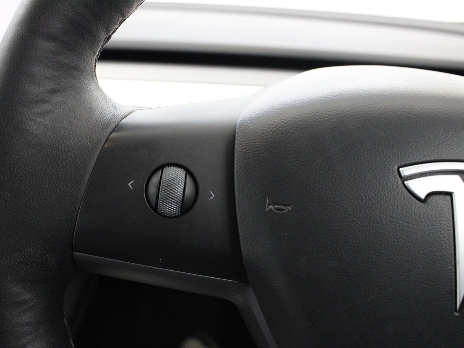 Used Tesla Model 3 2023 for sale - 77076738: Photo 18