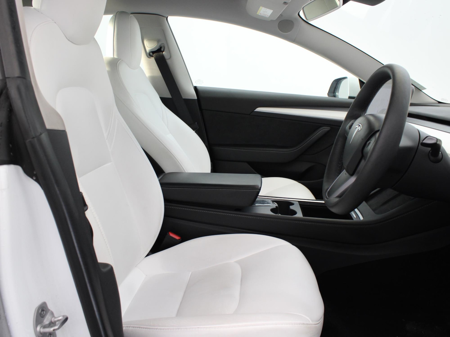 Used Tesla Model 3 2023 for sale - 77076738: Photo 9