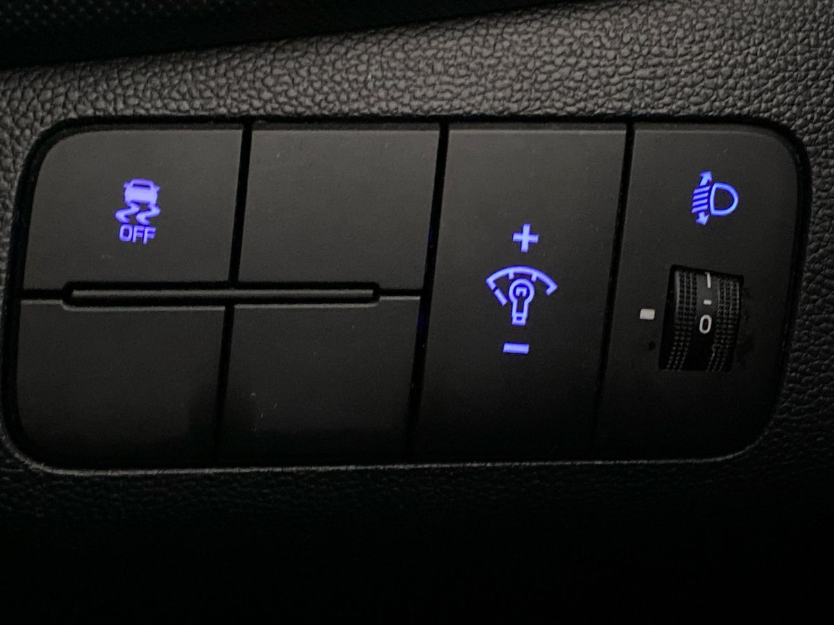 Used Hyundai i10 2019 for sale - 77076718: Photo 24