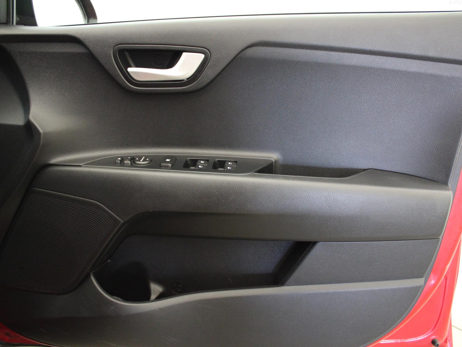 Used Kia Stonic 2022 for sale - 77076739: Photo 25