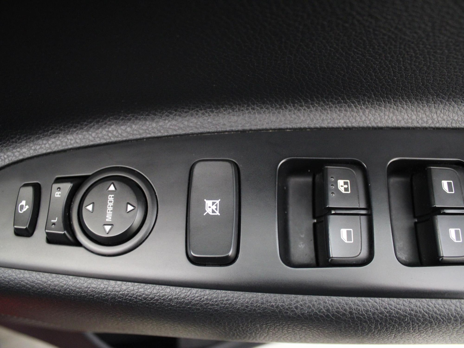 Used Kia Stonic 2022 for sale - 77076739: Photo 26