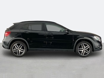 Used Mercedes-Benz GLA 2018 for sale - 78692241: Photo