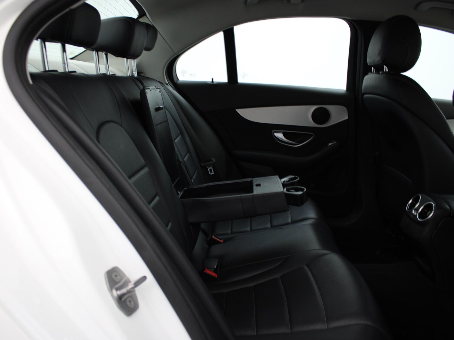 Used Mercedes-Benz C Class 2017 for sale - 77500786: Photo 12