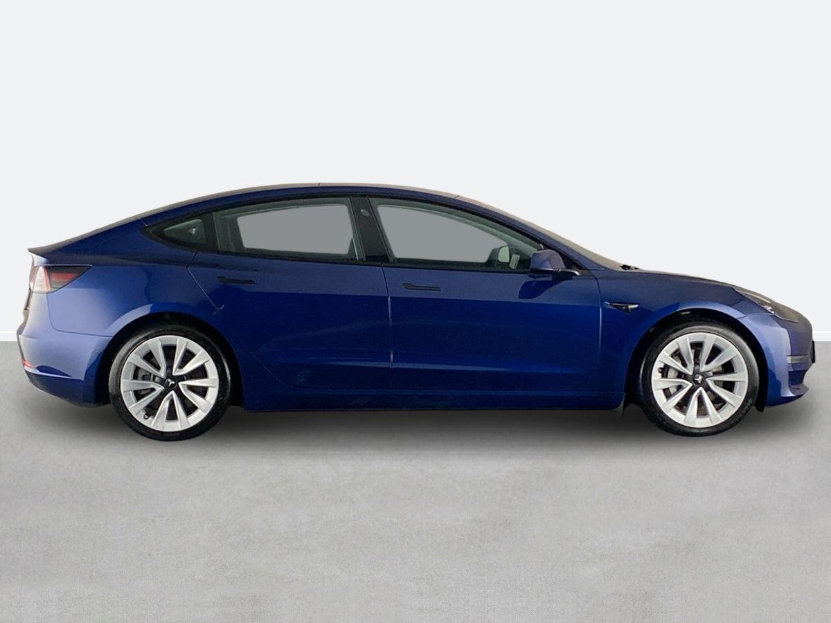 Used Tesla Model 3 2021 for sale - 76723657: Photo 2