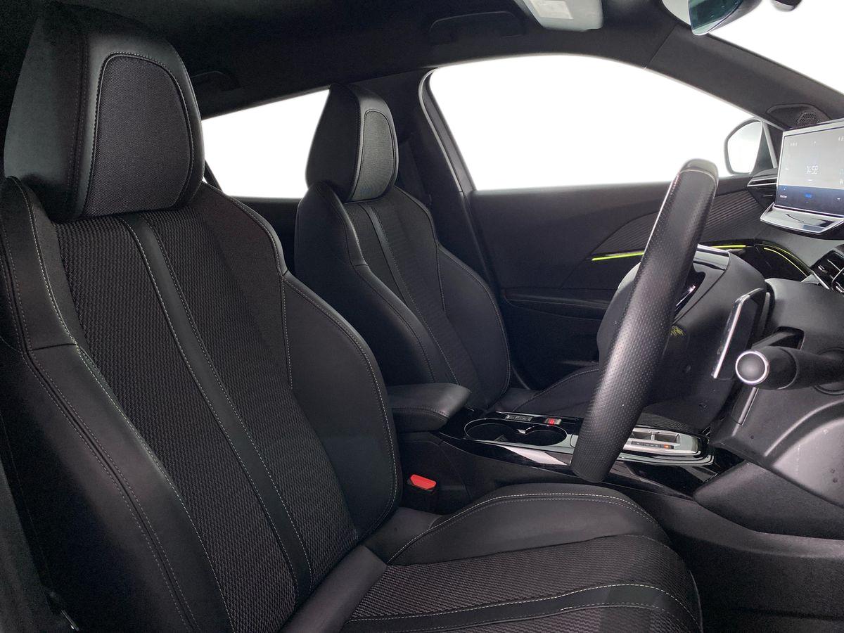 Used Peugeot 2008 2023 for sale - 77973383: Photo 13