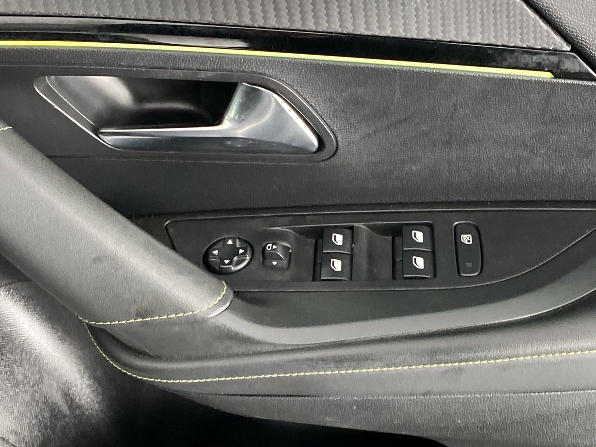 Used Peugeot 2008 2023 for sale - 77973383: Photo 23