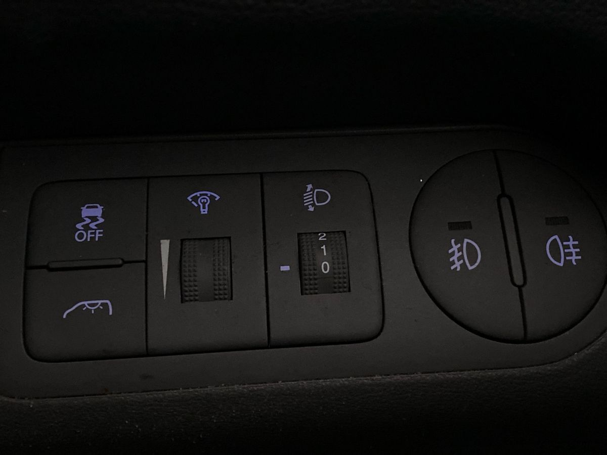 Used Hyundai i800 2016 for sale - 77398106: Photo 24