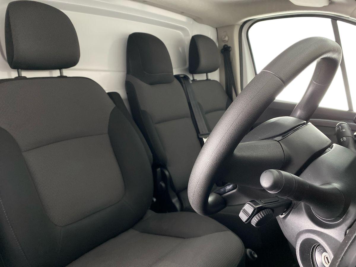 Used Renault Trafic 2023 for sale - 76502859: Photo 11