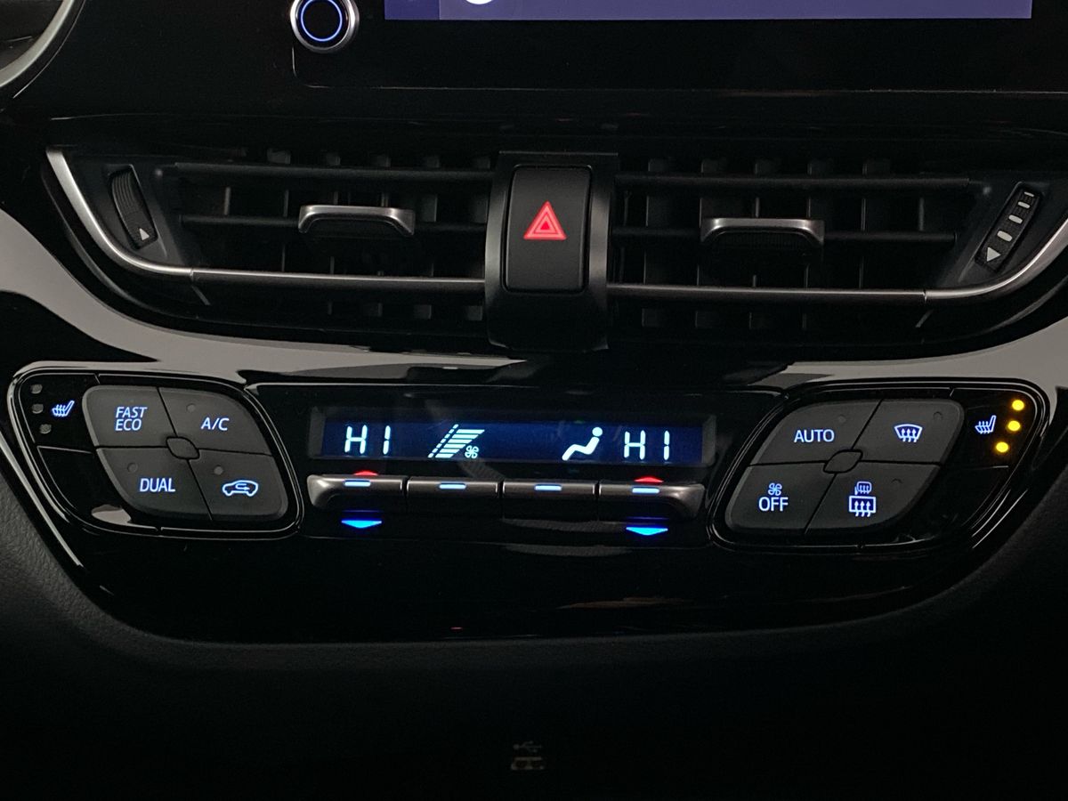 Used Toyota C-HR 2022 for sale - 76662173: Photo 22