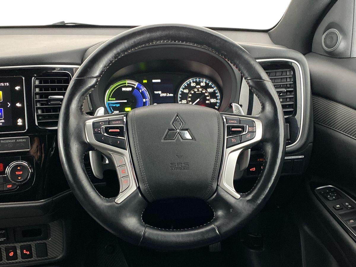 Used Mitsubishi Outlander 2018 for sale - 77878925: Photo 11